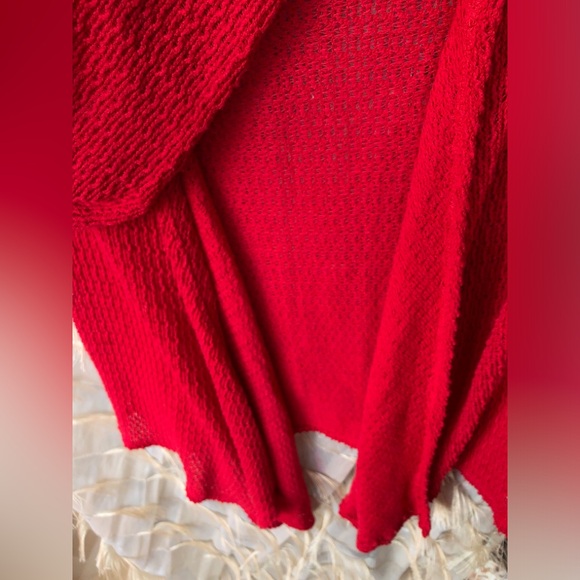 Daisies Red Hooded Cardigan NWOT!💋 - Picture 11 of 12